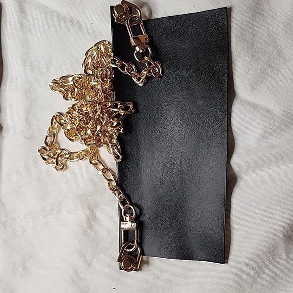 Dolce & Gabbana python convertible clutch/evening bag removable chain - Picture 4 of 17